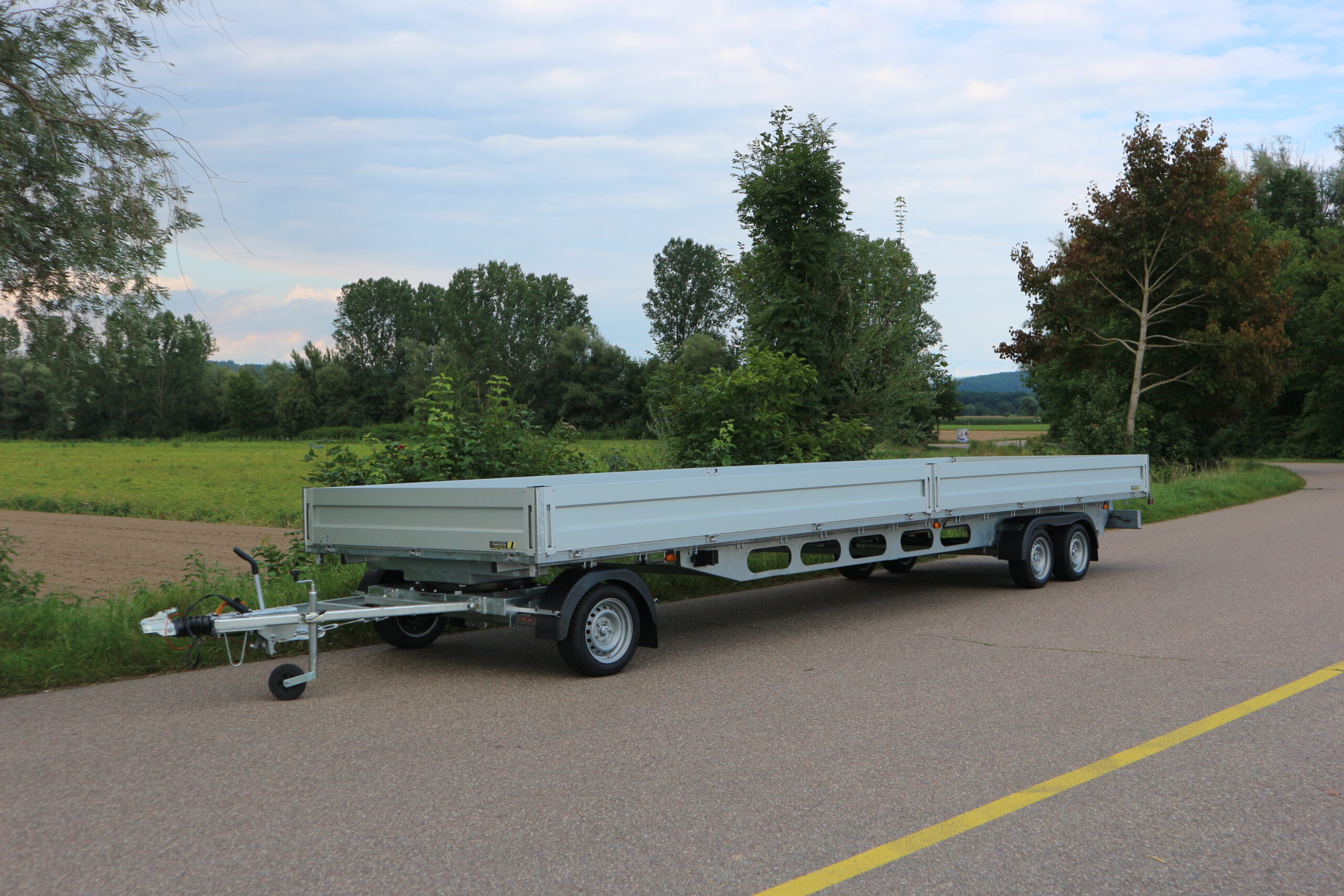 Stedele Drehschemelanhänger DS 11335 - Anhängercenter-Stedele